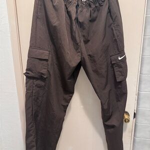 Nike Men's Dark Brown Cargo Pants
